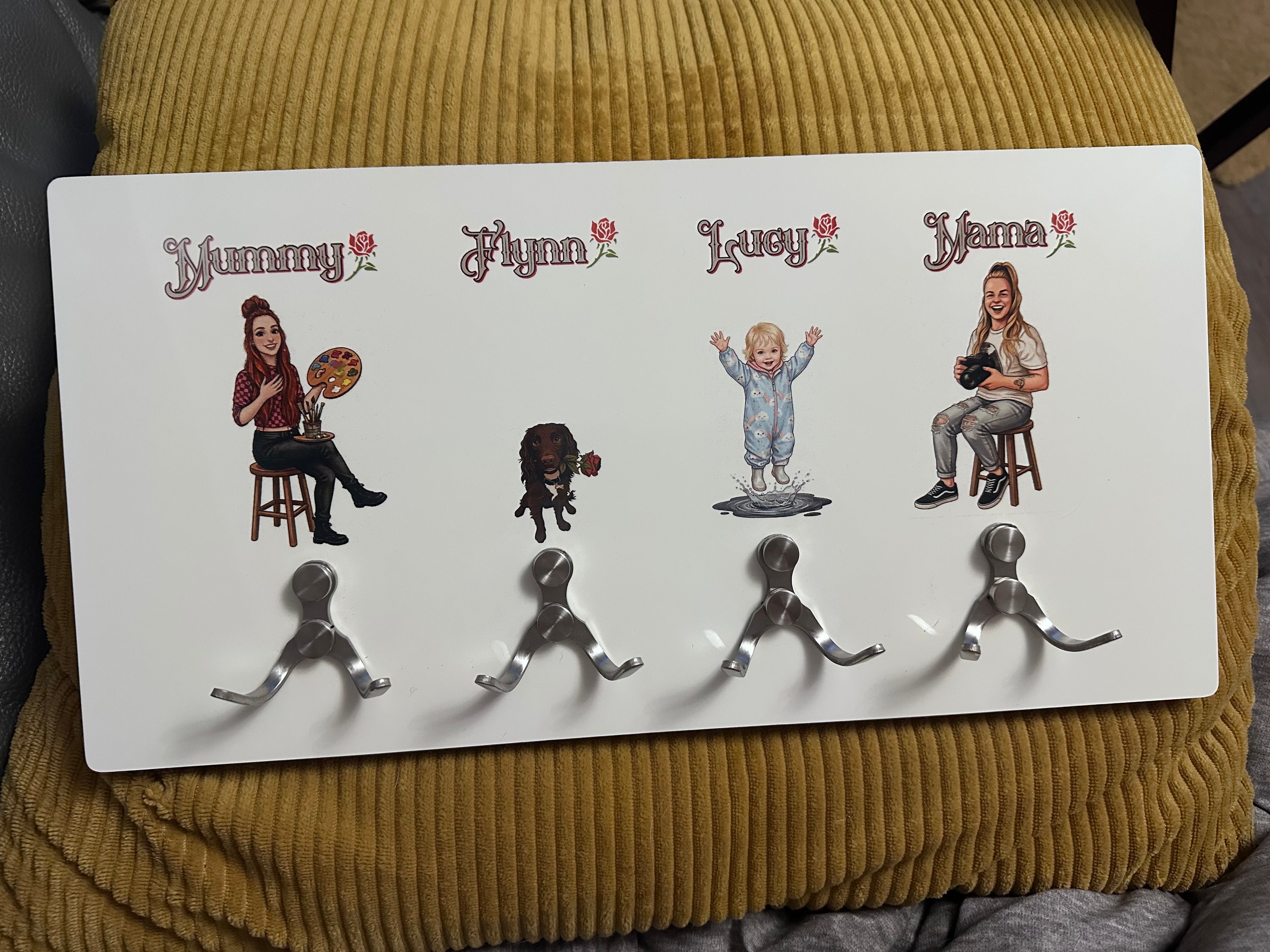 🐾 Custom Family & Pet Hook Board – Personalized Lead & Coat Rack 🐾
